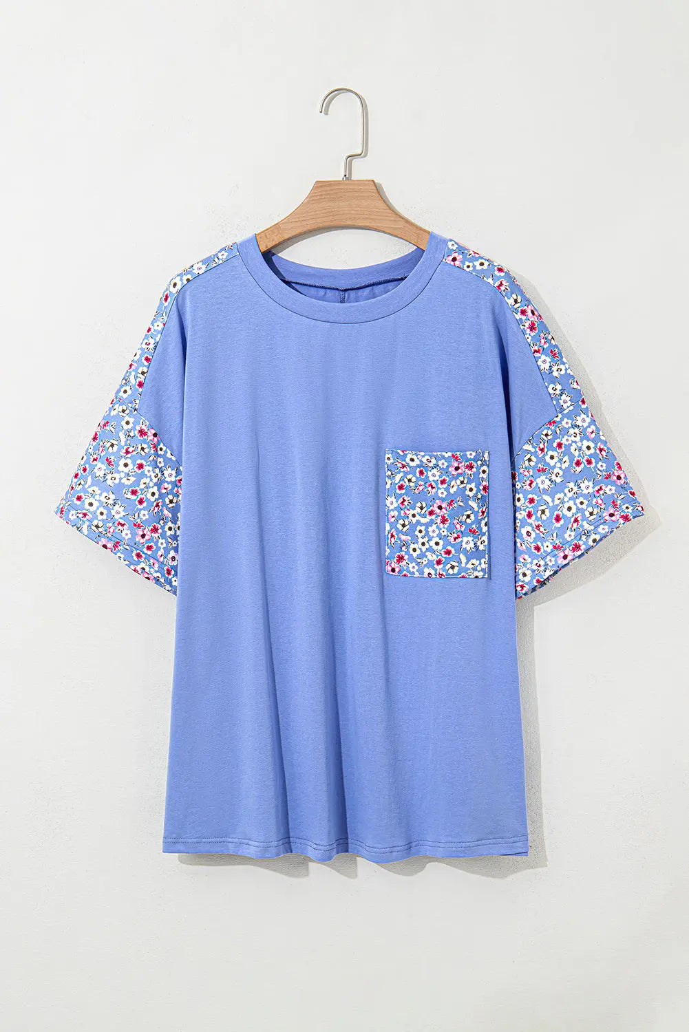 Sky Blue Floral Patchwork Chest Pocket Crewneck Plus Size T Shirt Dear-Lover Dropshipping
