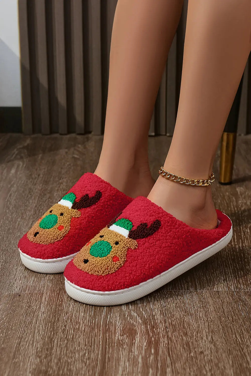 Fiery Red Christmas Reindeer Pattern Thick Sole Plush Slippers Dear-Lover Dropshipping