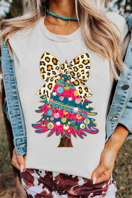 White Leopard Bow Décor Christmas Tree Graphic Crew Neck Tee Dear-Lover Dropshipping