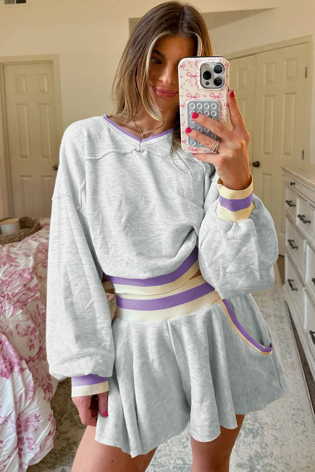 Light Grey Contrast Striped Bands Cropped Pullover and Athletic Short Set Dear-Lover Dropshipping