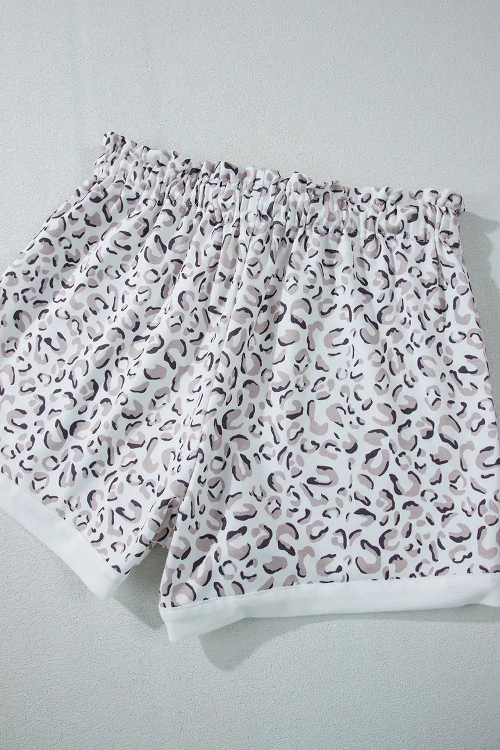 White Classic Leopard Hoodie and Shorts Set Dear-Lover Dropshipping