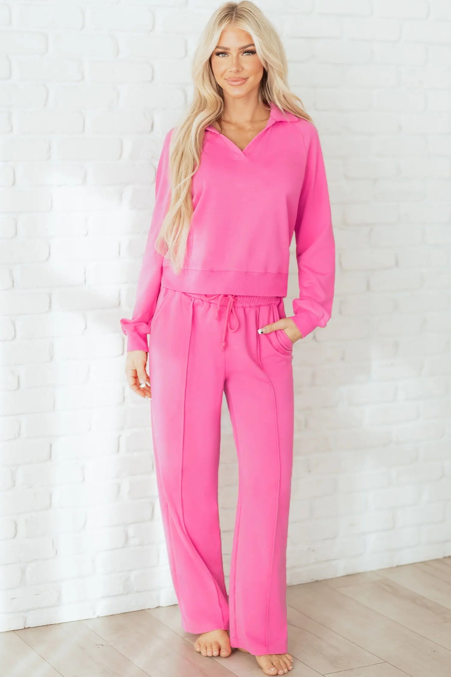 Sachet Pink Solid Color Collared Pullover and Central Seam Pants Set