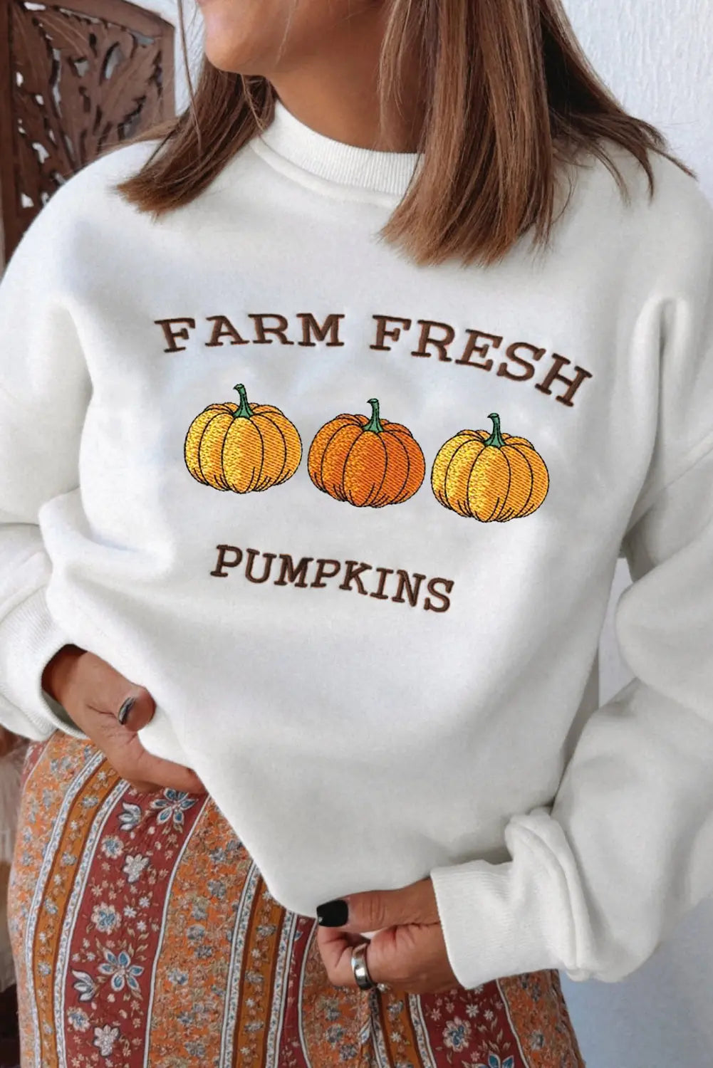 White FARM FRESH PUMPKINS Embroidered Graphic Thanksgiving Holiday Sweatshirt Dear-Lover Dropshipping