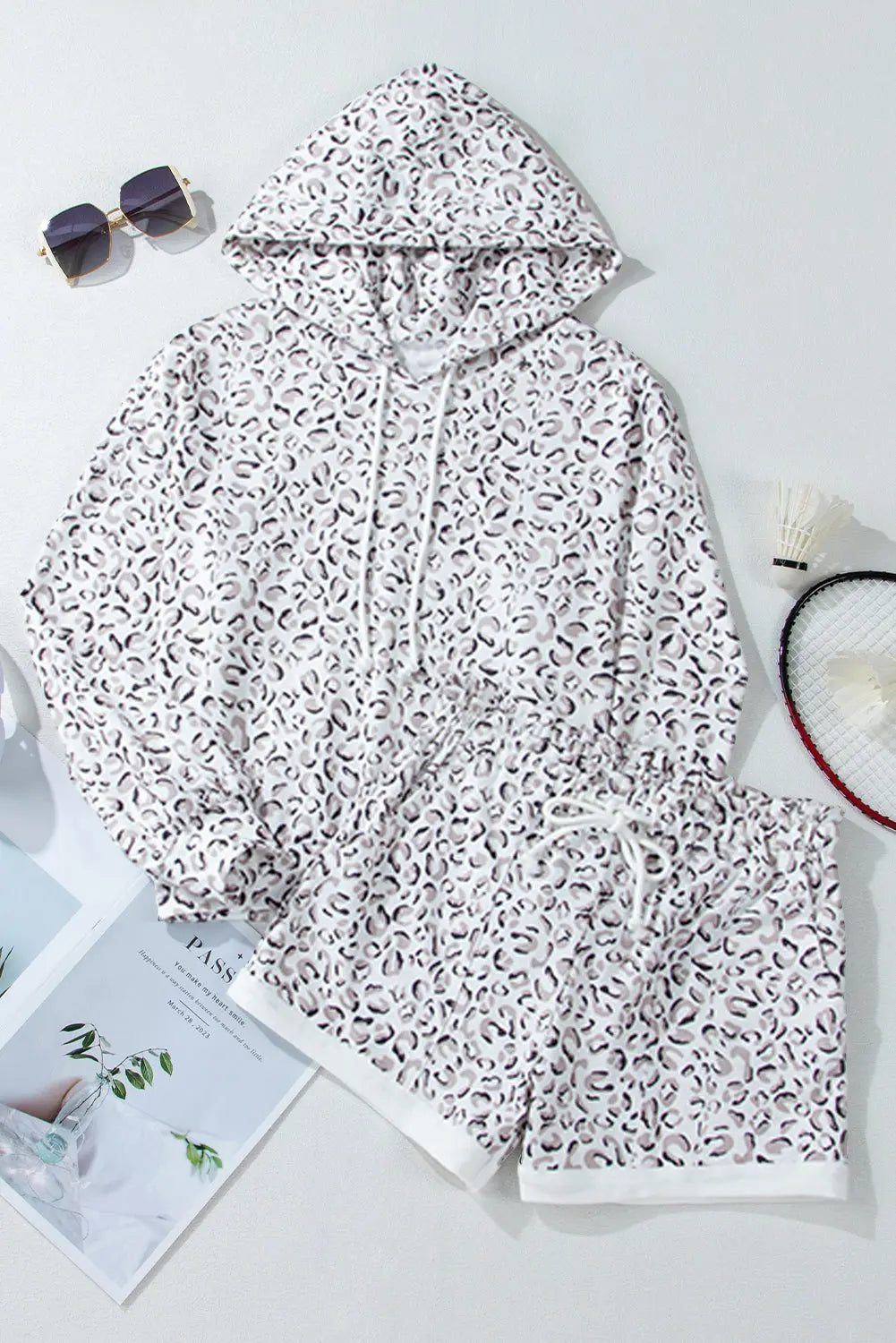 White Classic Leopard Hoodie and Shorts Set Dear-Lover Dropshipping