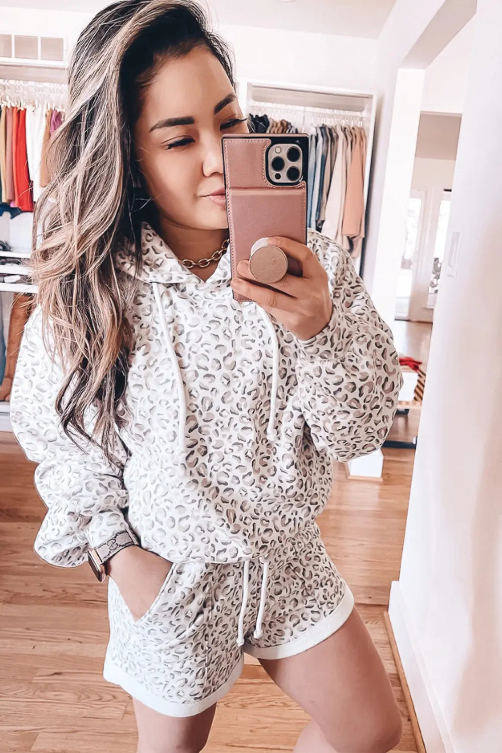 White Classic Leopard Hoodie and Shorts Set Dear-Lover Dropshipping