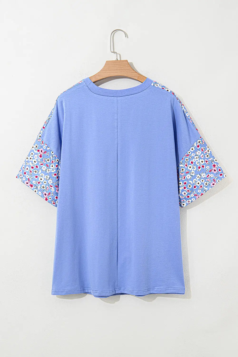 Sky Blue Floral Patchwork Chest Pocket Crewneck Plus Size T Shirt Dear-Lover Dropshipping