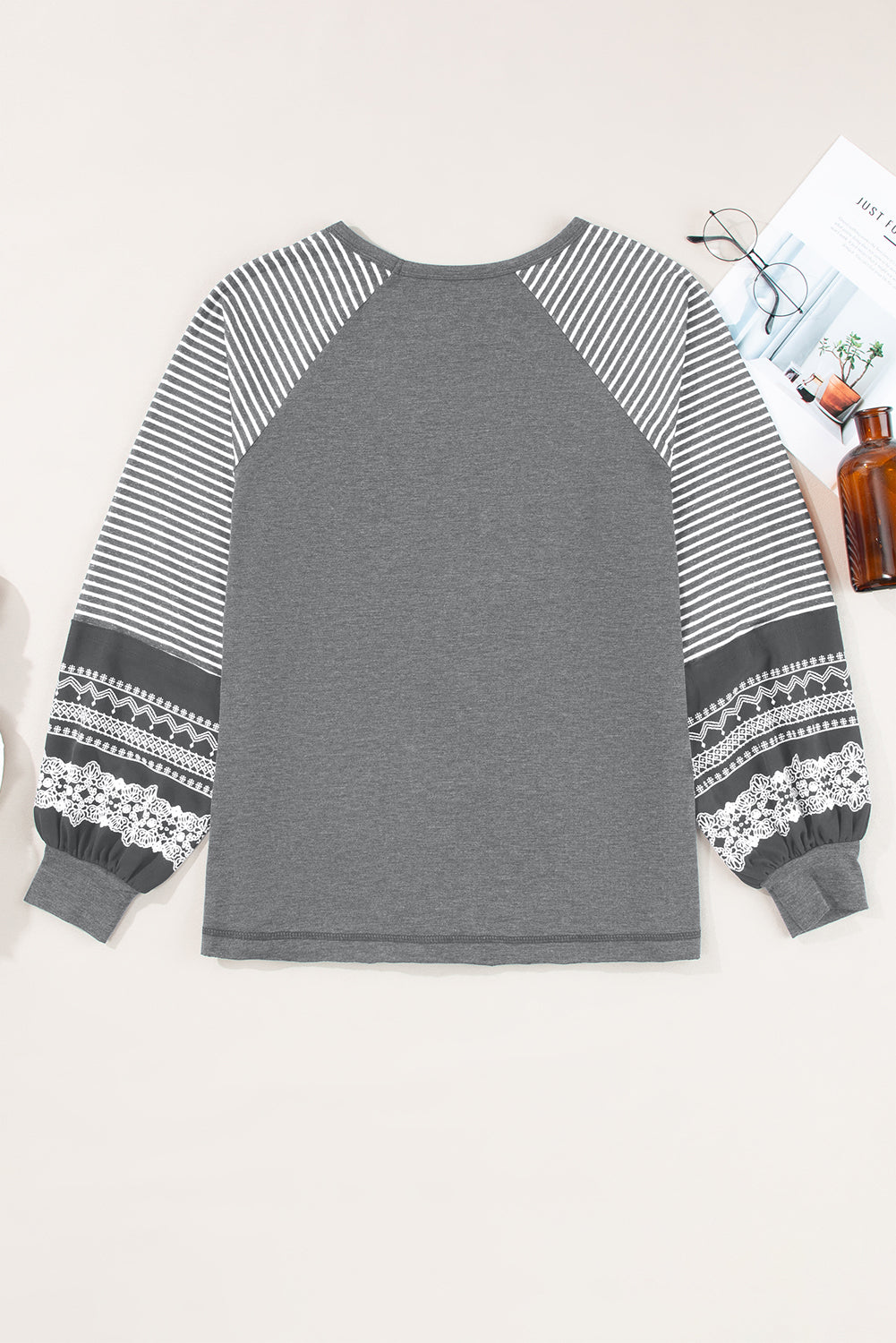 Gray Contrast Print Striped Raglan Long Sleeve Loose Top